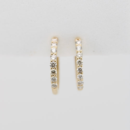 Arracadas en oro amarillo 14k con diamantes.