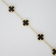 Cargar imagen en el visor de la galería, Pulsera trébol en oro amarillo 14k con onix.