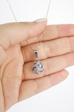 Cargar imagen en el visor de la galería, Dije con Diamantes.