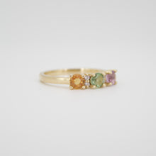 Cargar imagen en el visor de la galería, Churumbela en oro amarillo 14k con topacio,amatista morada y verde.