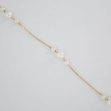 Cargar imagen en el visor de la galería, Pulsera con perlas en oro amarillo 14k.