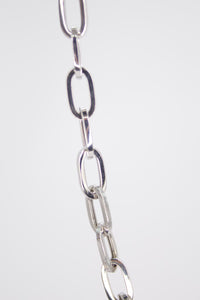 Cadena de eslabones, en oro blanco de14k.