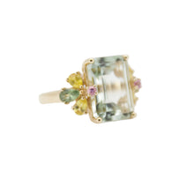 Cargar imagen en el visor de la galería, Anillo fabricado en oro amarillo de 14k, con amatista verde y zafiros de colores