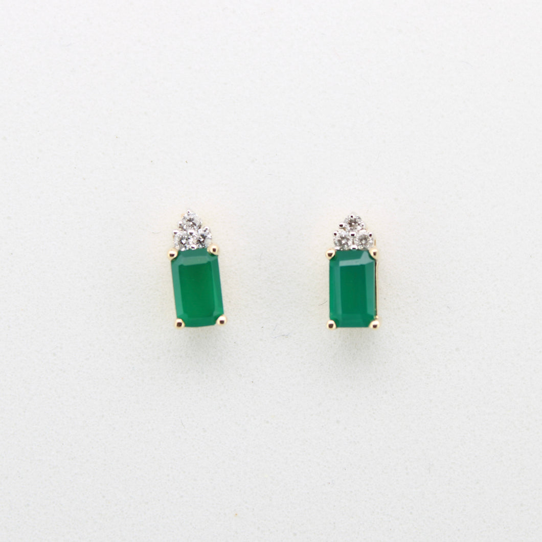 Aretes oro amarillo 14k con esmeralda y diamantes.