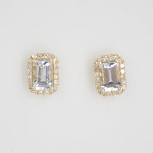 Cargar imagen en el visor de la galería, Aretes en oro amarillo 14k con aguamarina y diamantes.