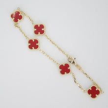 Cargar imagen en el visor de la galería, Pulsera trébol en oro amarillo 14k con coral.