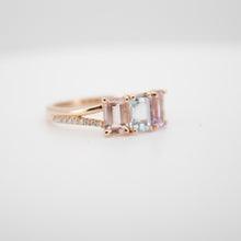 Cargar imagen en el visor de la galería, Anillo fabricado en oro rosa de 14k, con morganita, aguamarina y amatista