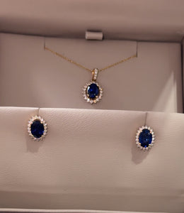 Juego en oro amarillo con zafiros y diamantes