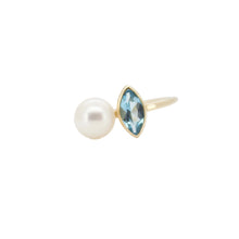 Cargar imagen en el visor de la galería, Anillo fabricado en oro amarillo de 14k, con perla y topacio en corte Marquise