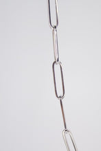 Cargar imagen en el visor de la galería, Cadena Paper Clip, oro blanco de 14k.