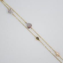 Cargar imagen en el visor de la galería, Pulsera de corazones en oro amarillo 14k.