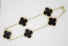 Cargar imagen en el visor de la galería, Pulsera trébol en oro amarillo 10k con ónix.