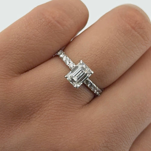 Diamante laboratorio Esmeralda 1.23cts