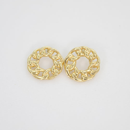 Aretes cadena en oro amarillo 14k.