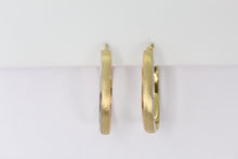 Cargar imagen en el visor de la galería, Arracadas en oro combinado 14k.