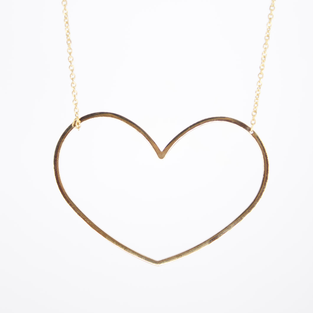 Gargantilla corazón en oro amarillo 14k.