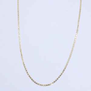 Cadena tipo guchi en oro amarillo 14k.