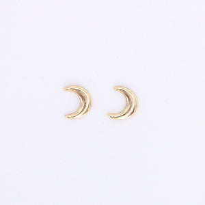 Broquel luna en oro amarillo 14k.
